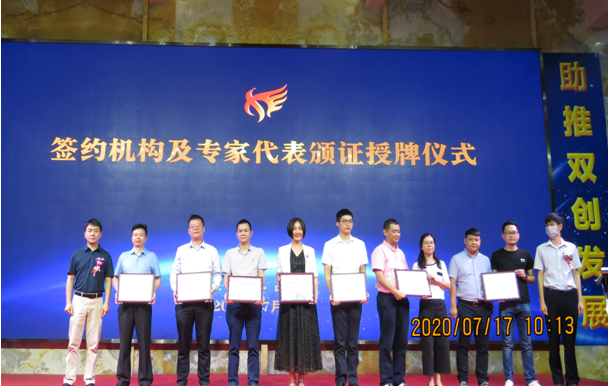 少妇被又大又粗又爽久久